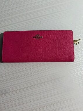 Coach Zip-Around Wallet in Fuchsia with Gold Hardware